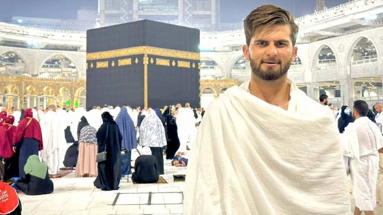 Pacer Shaheen Shah Afridi performs Umrah