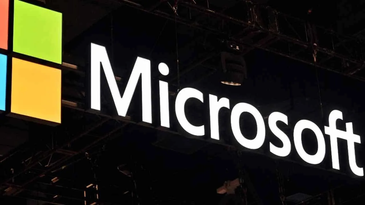 Teams, Outlook down for thousands around world, Microsoft investigates