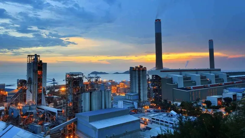 Pakistan and Iran Sign MoU for 100MW Power Project in Gwadar
