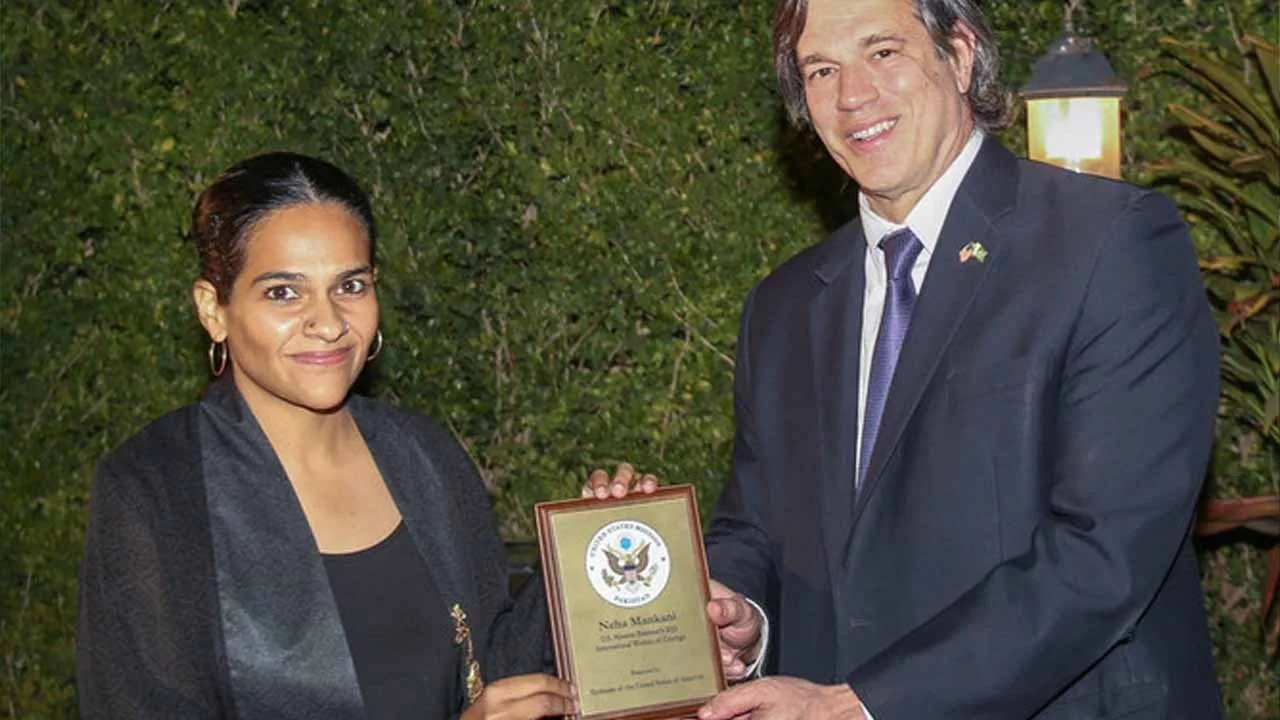 Pakistani midwife Neha Mankani named 2023 'Woman of Courage' by US mission