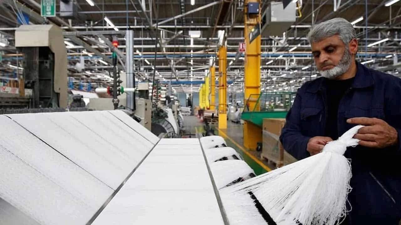 Textile group exports record 11.09% YoY decline in Jul-Feb period