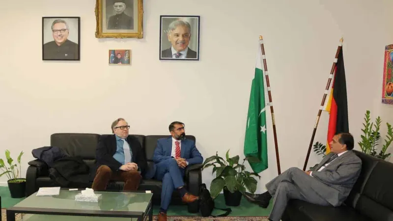 Pakistan, Germany resolve to enhance economic ties