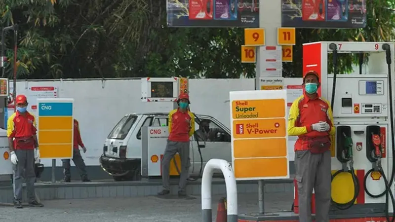 Petrol price likely to go down from April 1