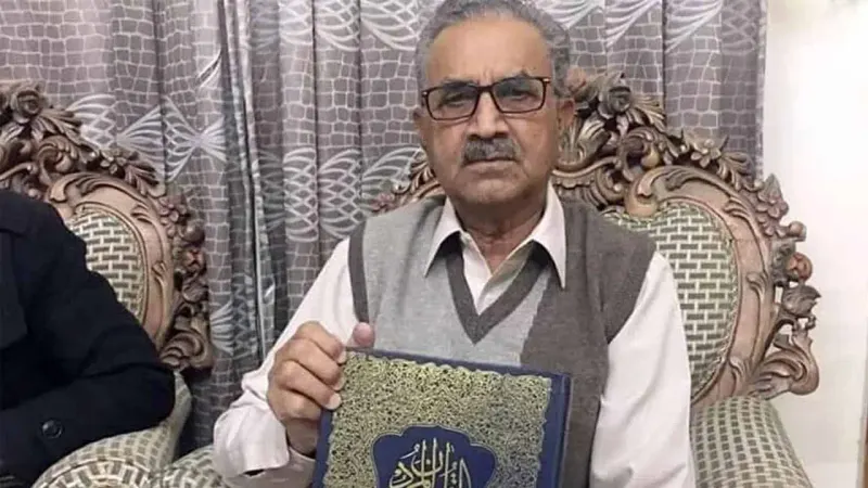 Pakistani man translates Holy Quran into Potohari language