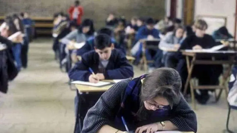 A Large Number of Students in Pakistan Prepare for Cambridge Exams After Eid