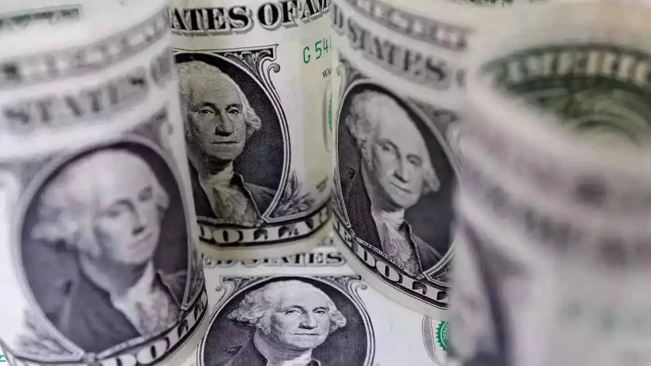 Forex reserves up by $400 million