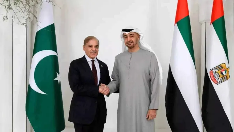 "UAE Pledges $1 Billion to IMF for Pakistan: Boosting Financial Efforts: Dar