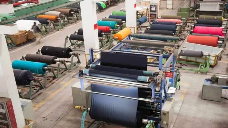 Large-Scale Manufacturing Output Shrinks 11.6pc in February