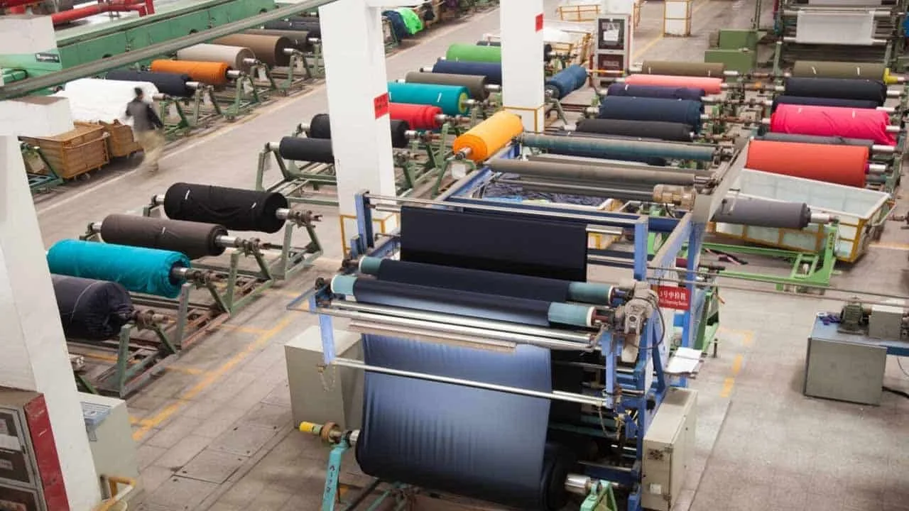 Large-Scale Manufacturing Output Shrinks 11.6pc in February