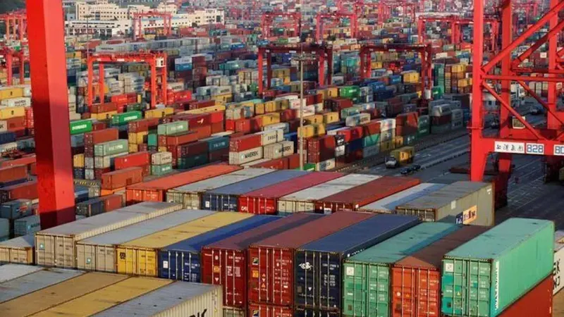 Trade deficit shrinks significantly by nearly 40% in 10 months