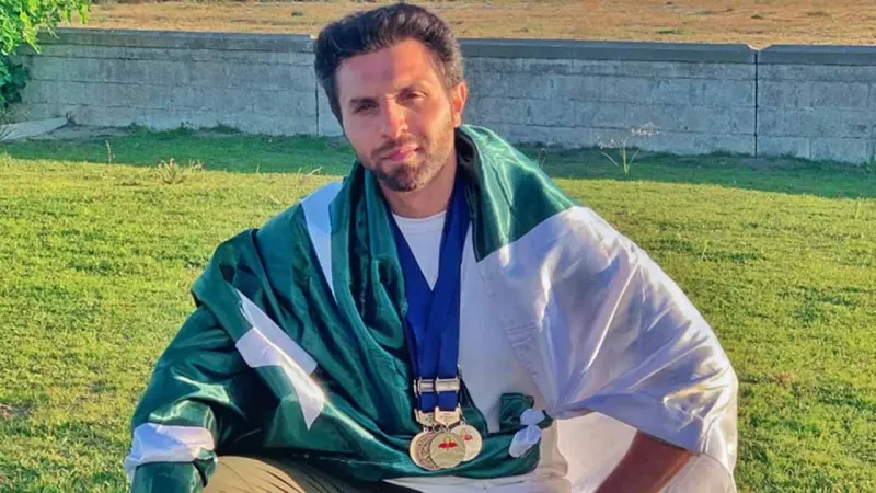 Pakistani shooter makes history with 400 shots in international matches