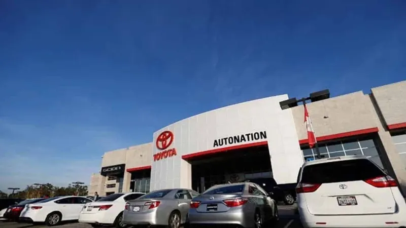 Auto sales record 98% growth in March