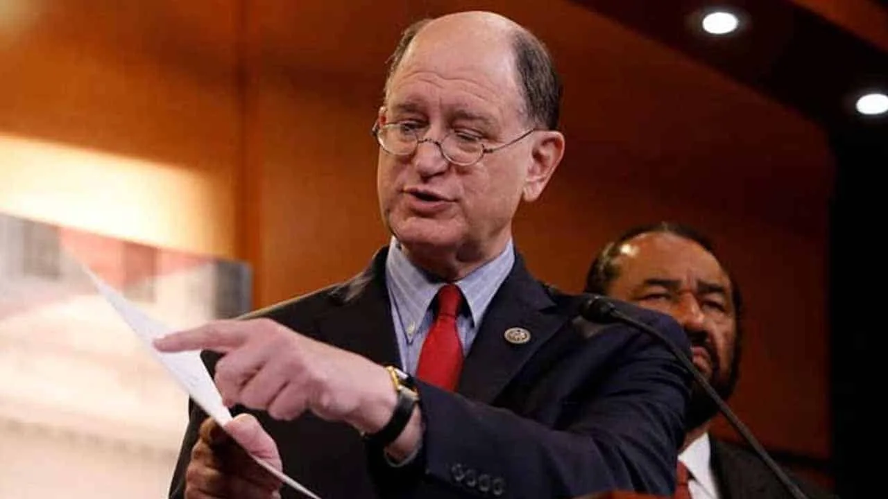 US lawmaker urges Pakistan political parties to obey SC rulings