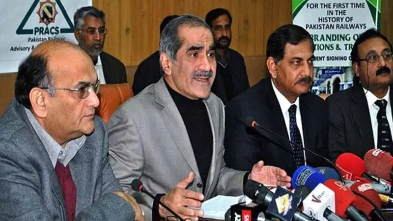 PIA, railways slash fares by up to 33%