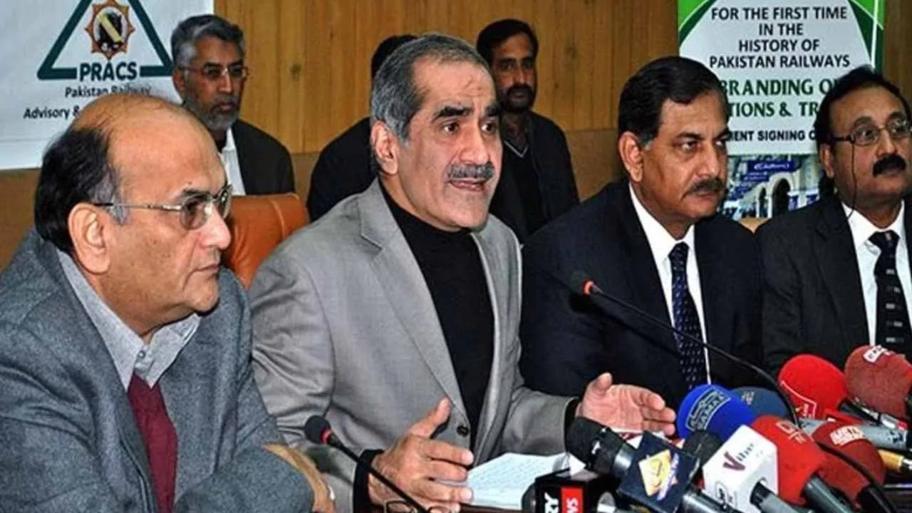 PIA, railways slash fares by up to 33%