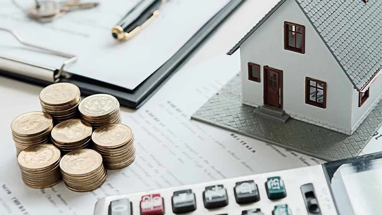 Bank Loans to State-Run Firms Skyrocket to Rs. 282 Billion