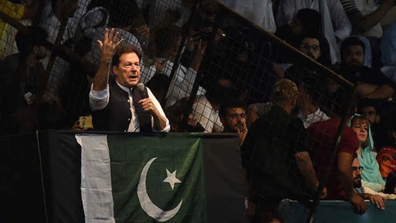 EX PM Imran Khan asks supporters to take to streets to support judiciary