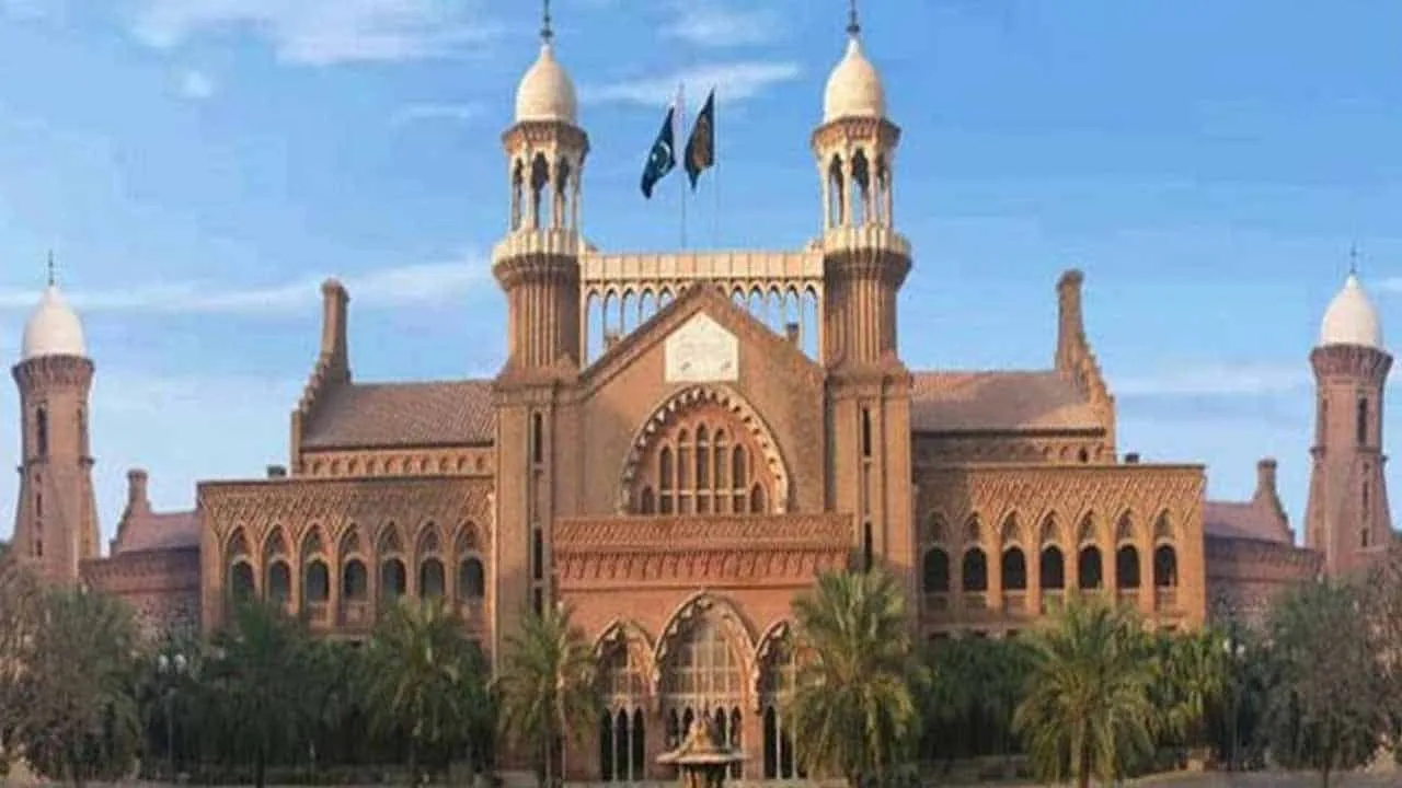 LHC overturns resignations of 70 PTI MNAs