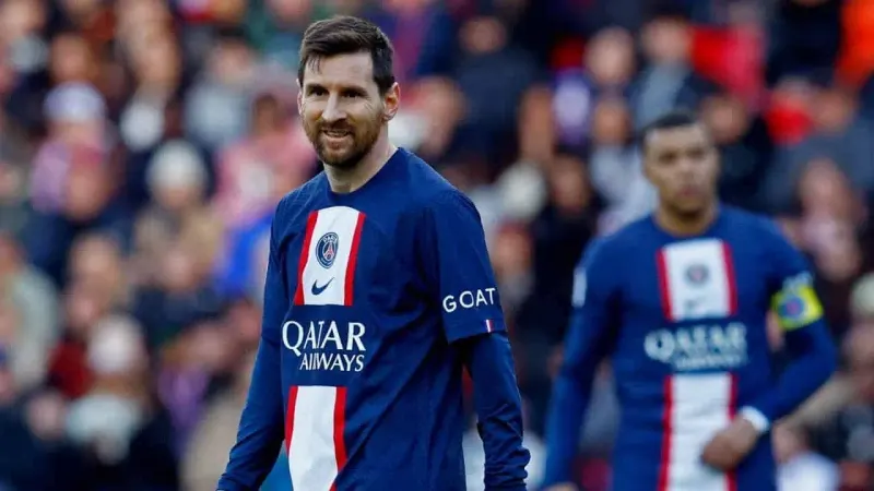 Lionel Messi suspended by Paris St-Germain for two weeks over Saudi Arabia trip