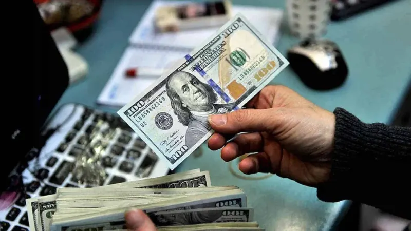 May-July: govt intends to borrow record Rs9.4trn