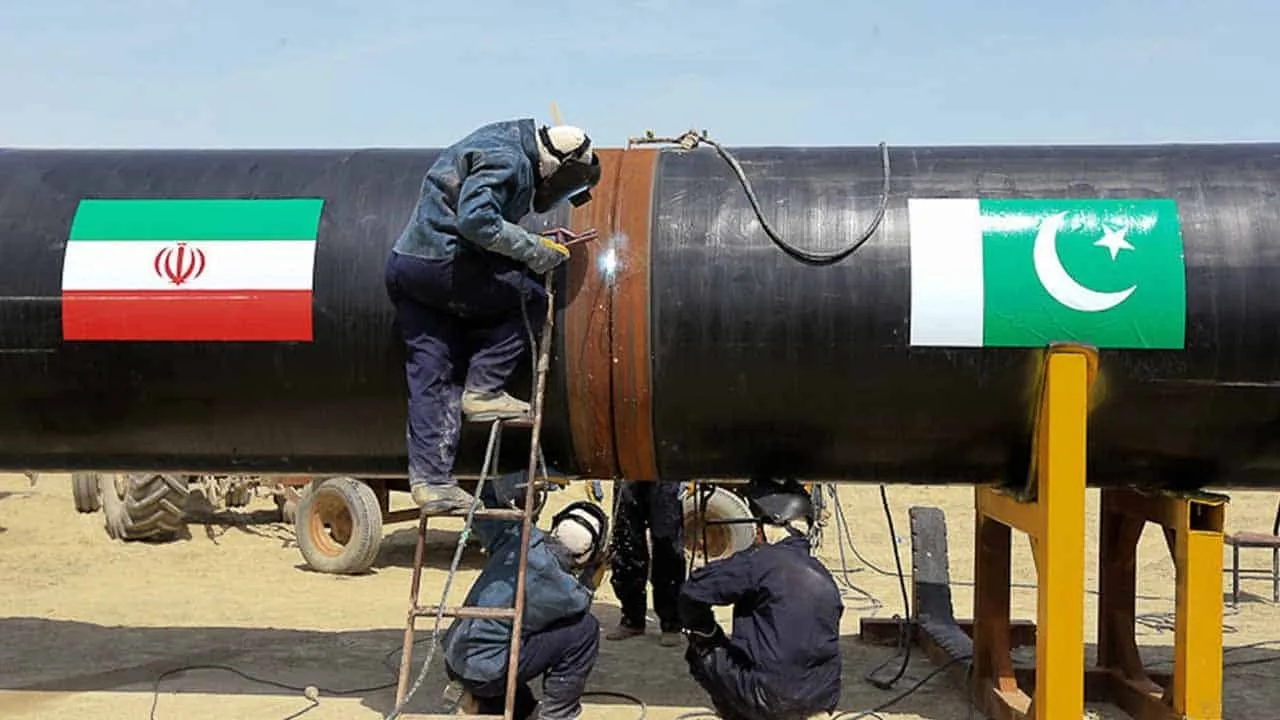Pakistan, Iran to revive gas pipeline project