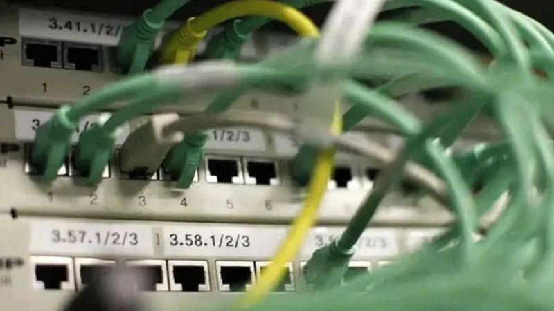 Internet services to remain suspended in Pakistan till miscreants are caught: minister