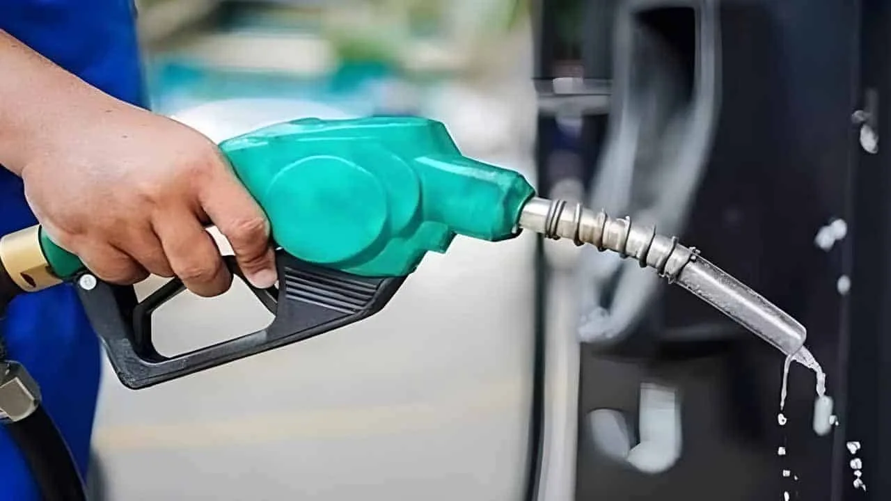 Petrol price slashed by Rs12, HSD’s by Rs30