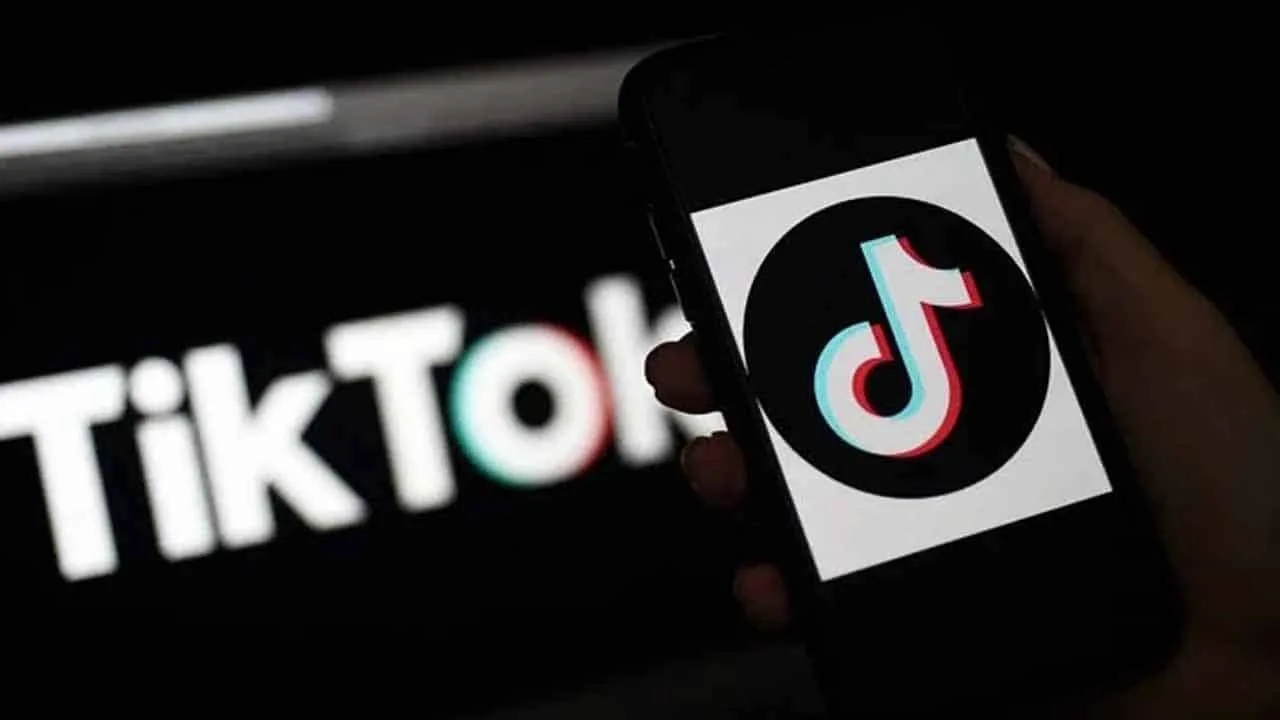 TikTok announces 10,000 scholarships for Pakistan students