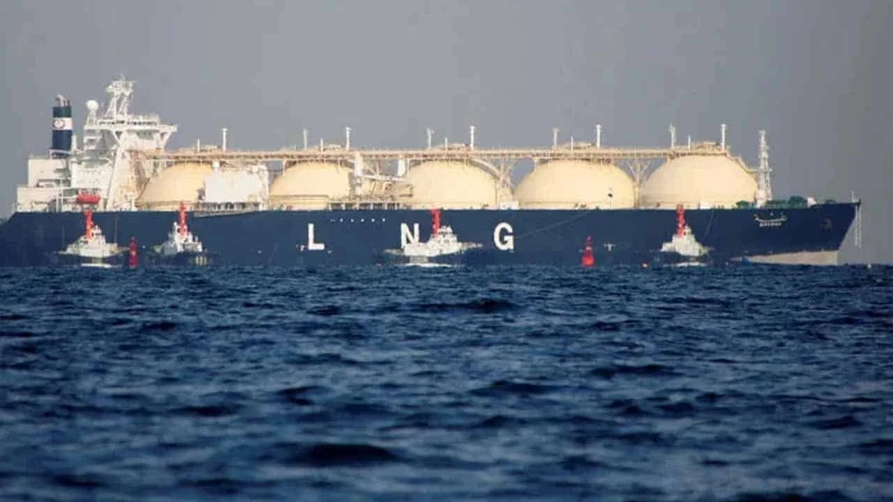 LNG import: ECC approves framework deal between PLL, Azerbaijan firm