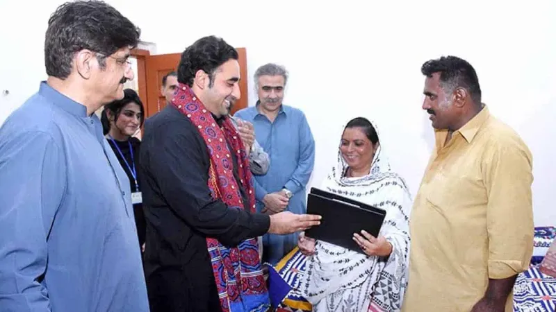 Bilawal Bhutto announces to construct 2m houses for flood victims
