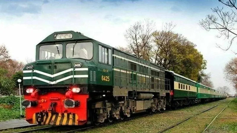 ML-1 railway project: Pakistan, China likely to sign agreement in August