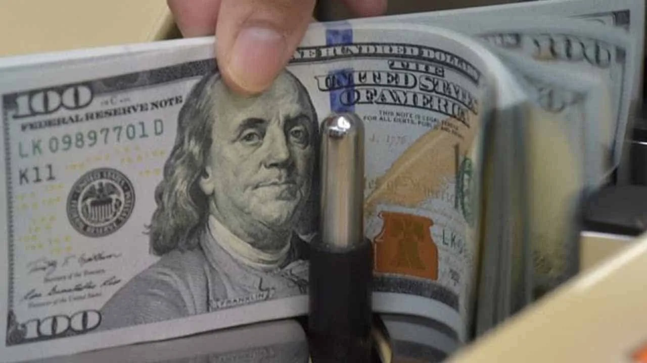 Surplus in Current Account Maintained for Fourth Consecutive Month