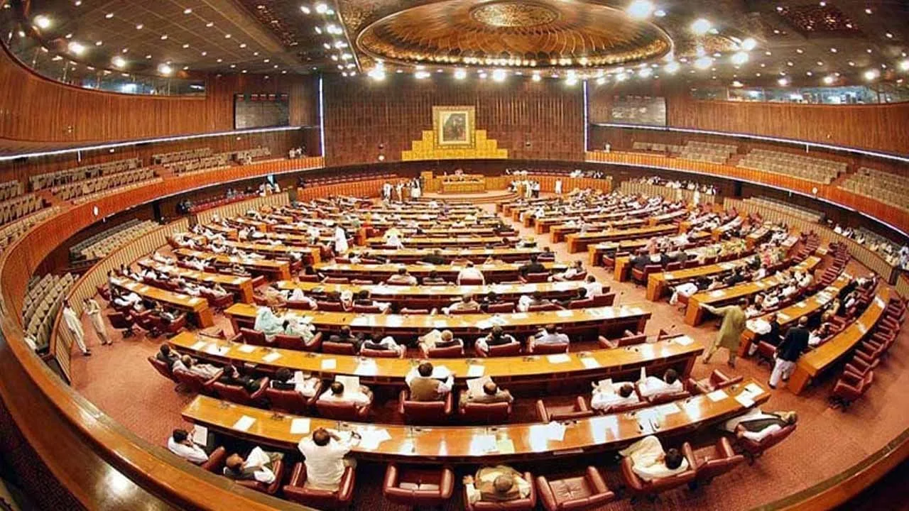 No extra powers for caretaker govt as election amendment bill passed