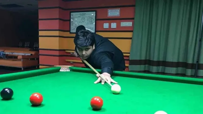 Pakistan’s Hamza Ilyas Defeat Indian opponent in World U21 Snooker Championship