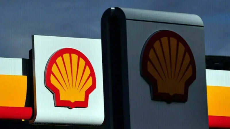 PRL and Air Link Aim to Secure 77.42% Stake and Gain Control of Shell Pakistan