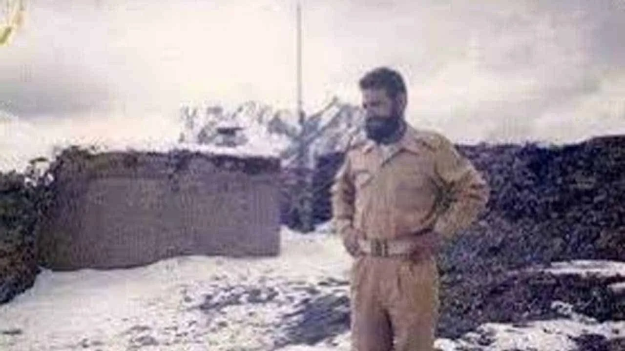 Armed forces, chiefs pay tribute to Capt Karnal Sher Khan