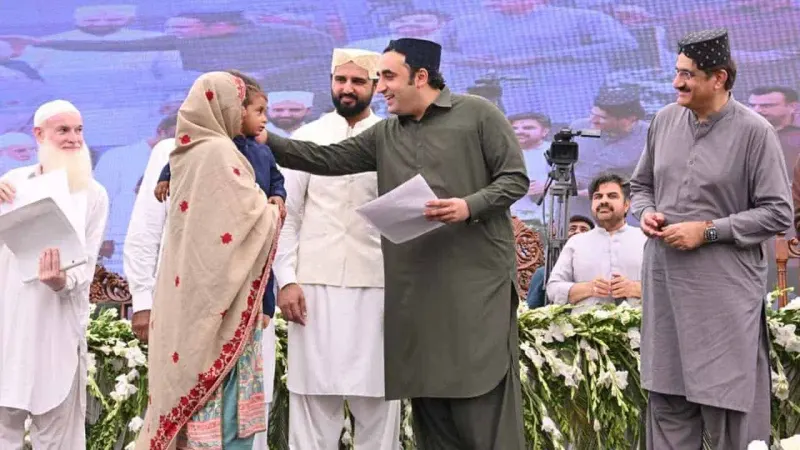 Bilawal promises interest-free loans, land ownership to people if PPP wins polls