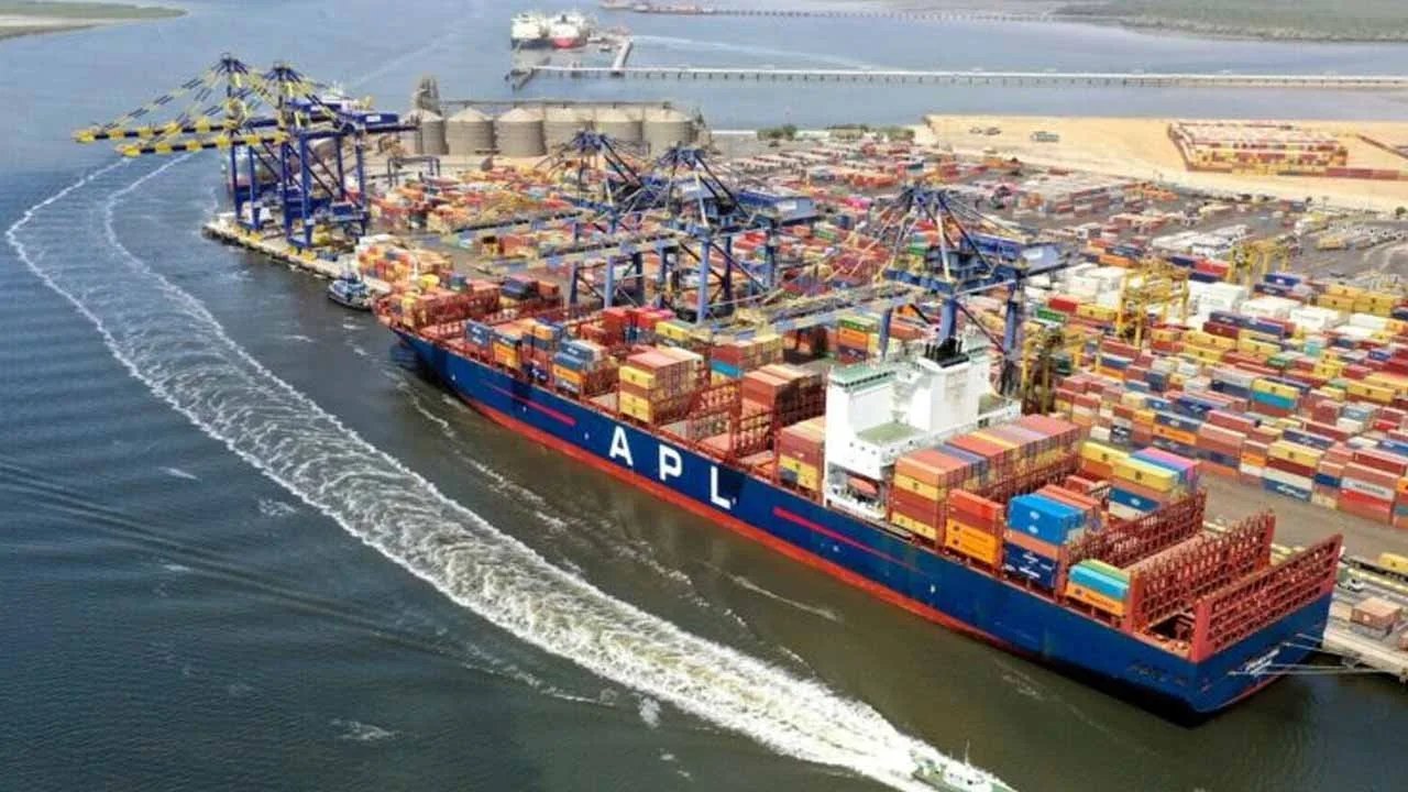 Pakistan okays agreement for Karachi Terminal deal with UAE