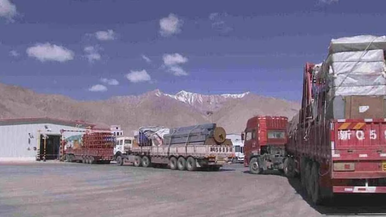 Kazakhstan dispatches first trucks carrying goods to Pakistan via new trade route