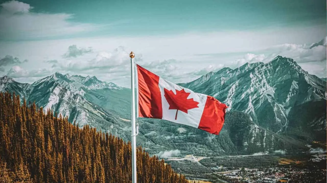 Canada Set to Launch First-Ever Express Entry Invitations for Skilled Tradespeople: Full Details inside