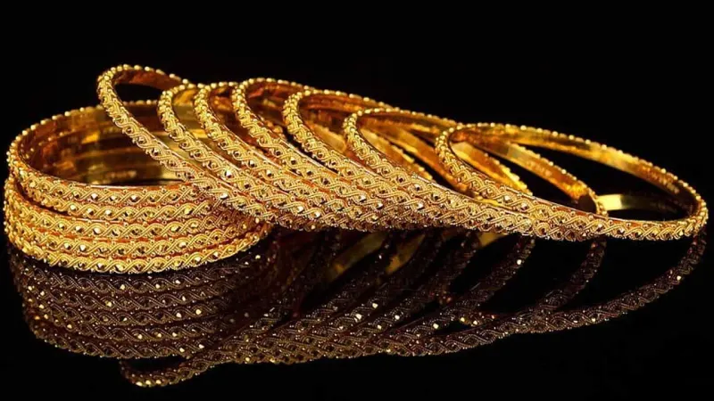 Gold per tola prices witness massive decline Here's the price
