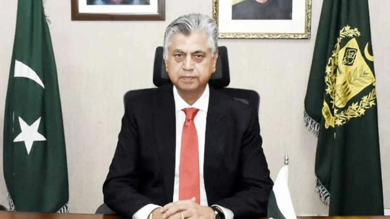 Govt to present recovery plan in a few days