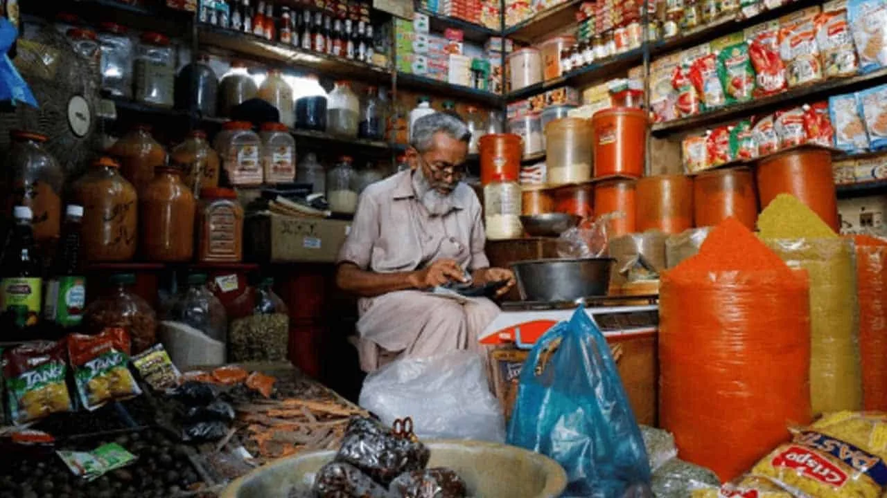 Pakistan’s weekly inflation rises to 30.8pc