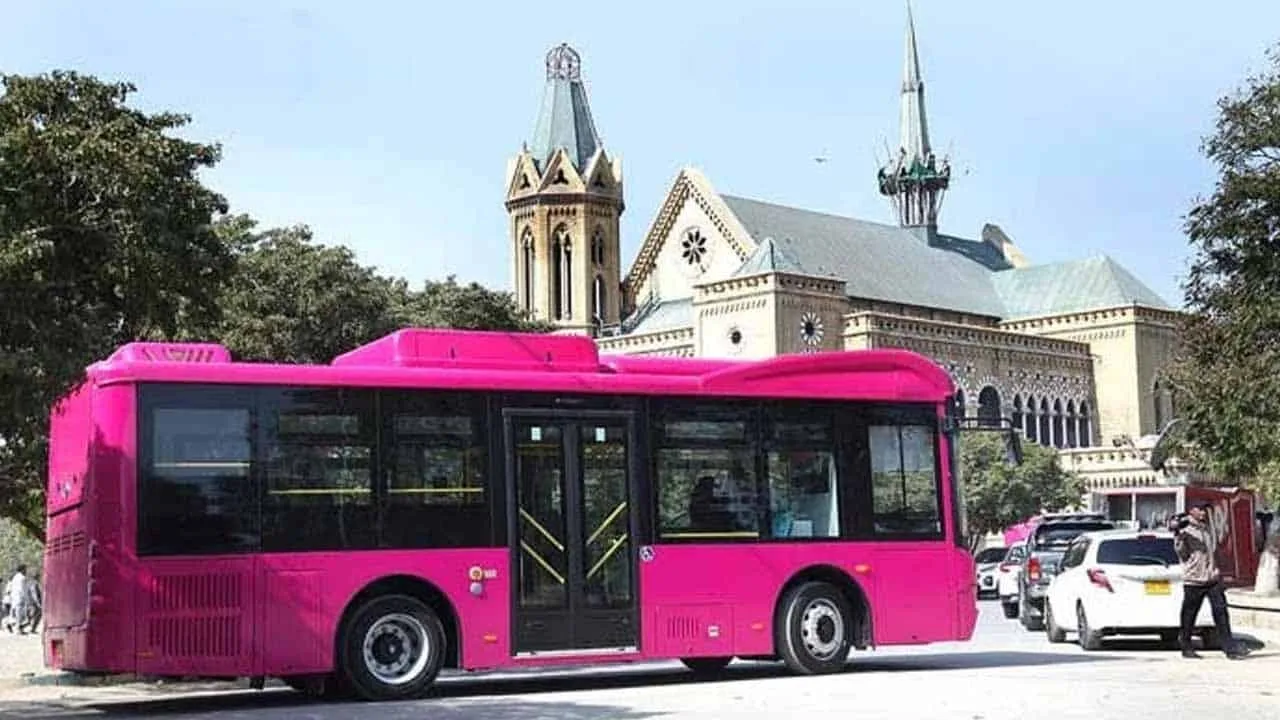 Sindh to hire female drivers for pink buses