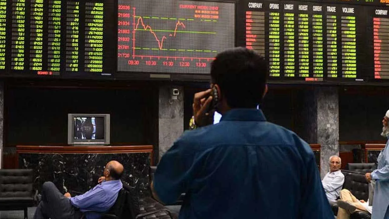 PSX Drops 800+ Points Amid Economic Uncertainty