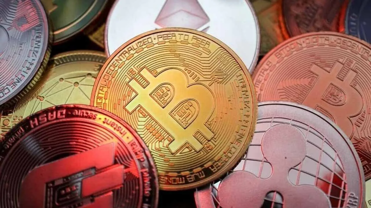 Govt set to introduce digital currency to stabilse rupee