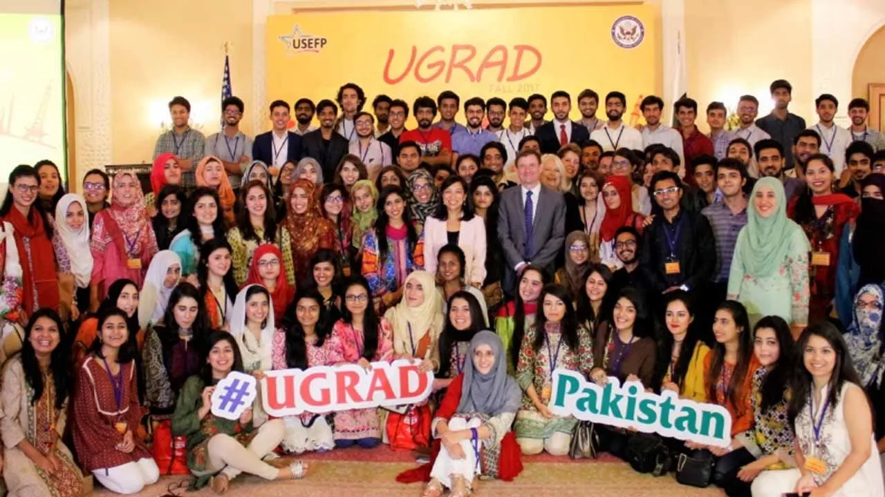 US Announces Undergraduate Exchange Program for Young Pakistani Students, Apply Now