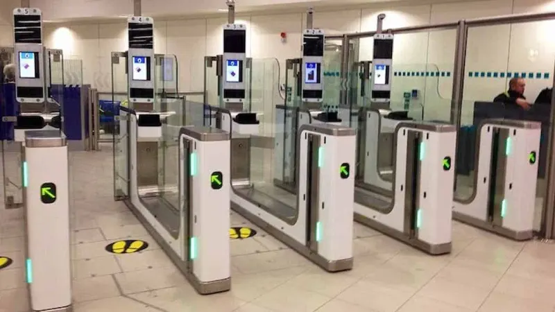 All airports in Pakistan to get e-gates