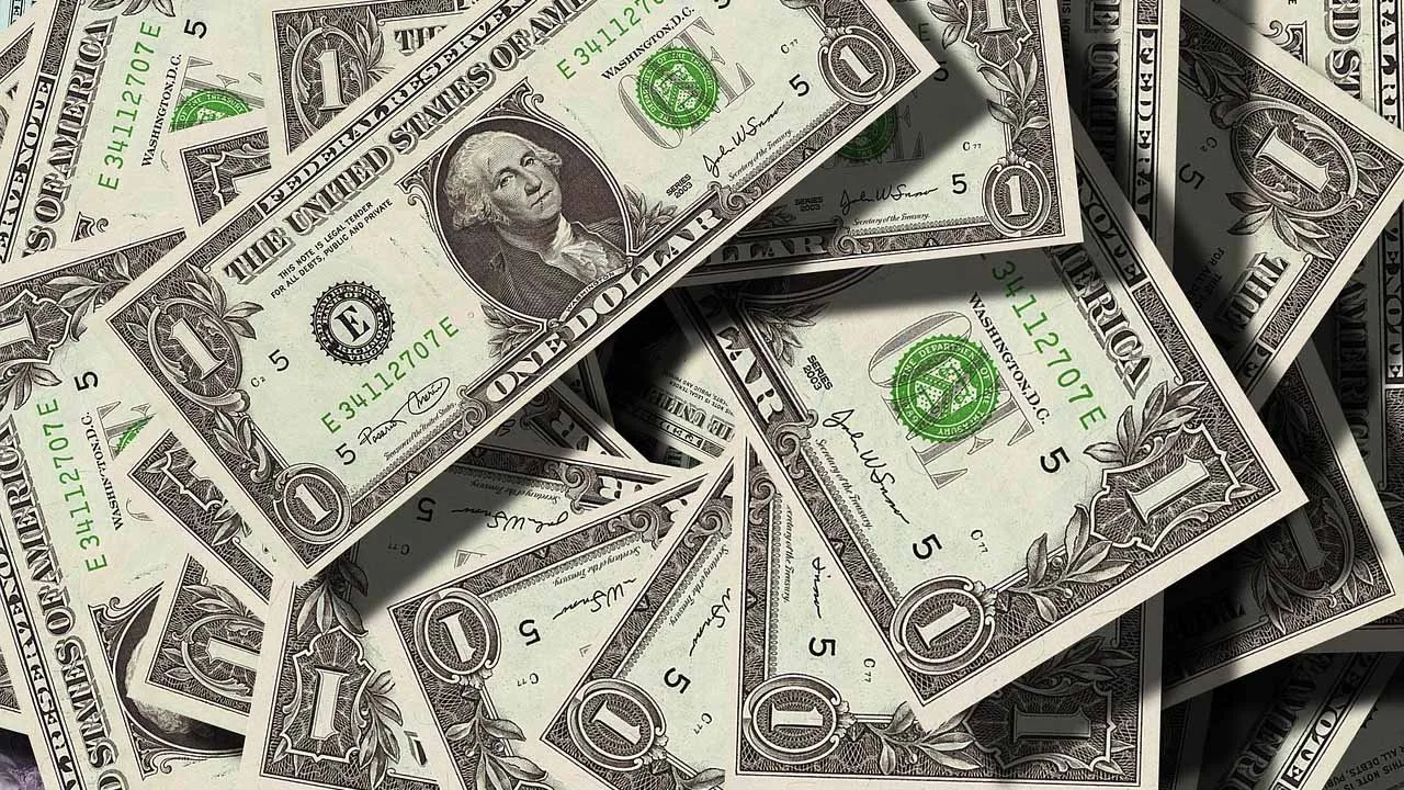 Pakistan's Bond Rally in 2024 Tied to Potential IMF Bailout: Report