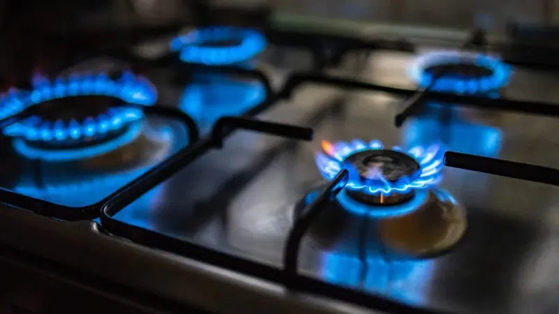 In a Massive Increase, Pakistan Hiked Gas Tariff Up to 193%